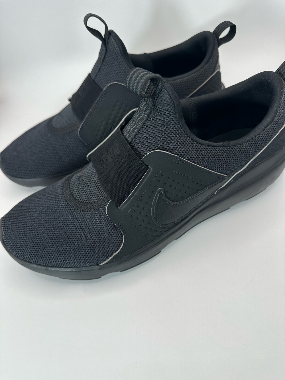 Nike Flex Advance Triple Black Slip On Sneakers Shoes DJ0999-003 Men's Size 10